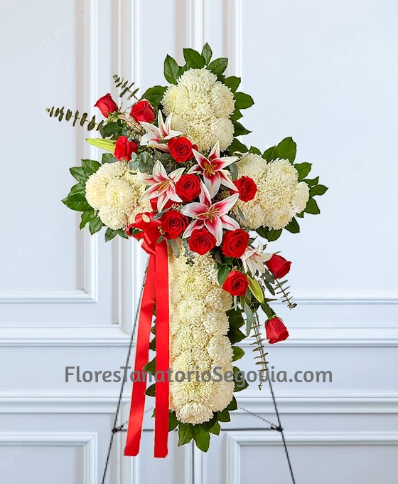 Cruz funeraria de claveles blancos y rosas rojas